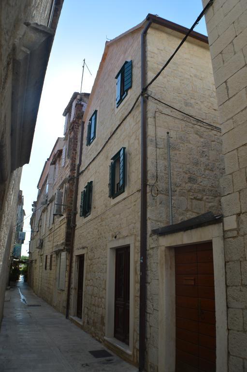 Dimora Picco Bello Trogir Exterior foto